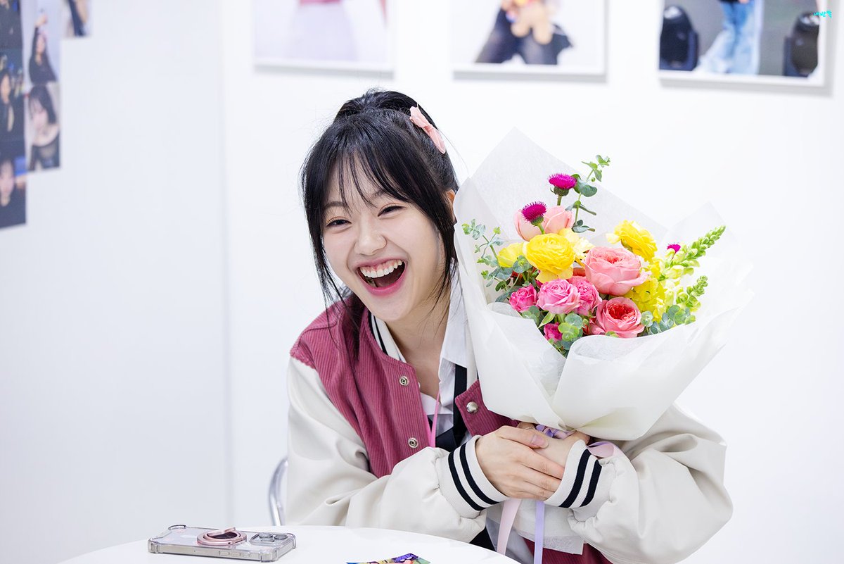 내반쪽 tweet media