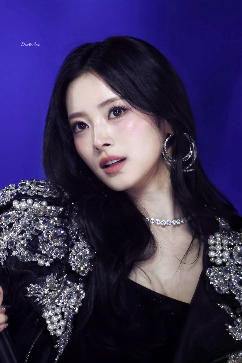 DeerAna_1220's tweet image. #AprilFoolsDay 
#ANNA #안나 
#MEOVV #미야오