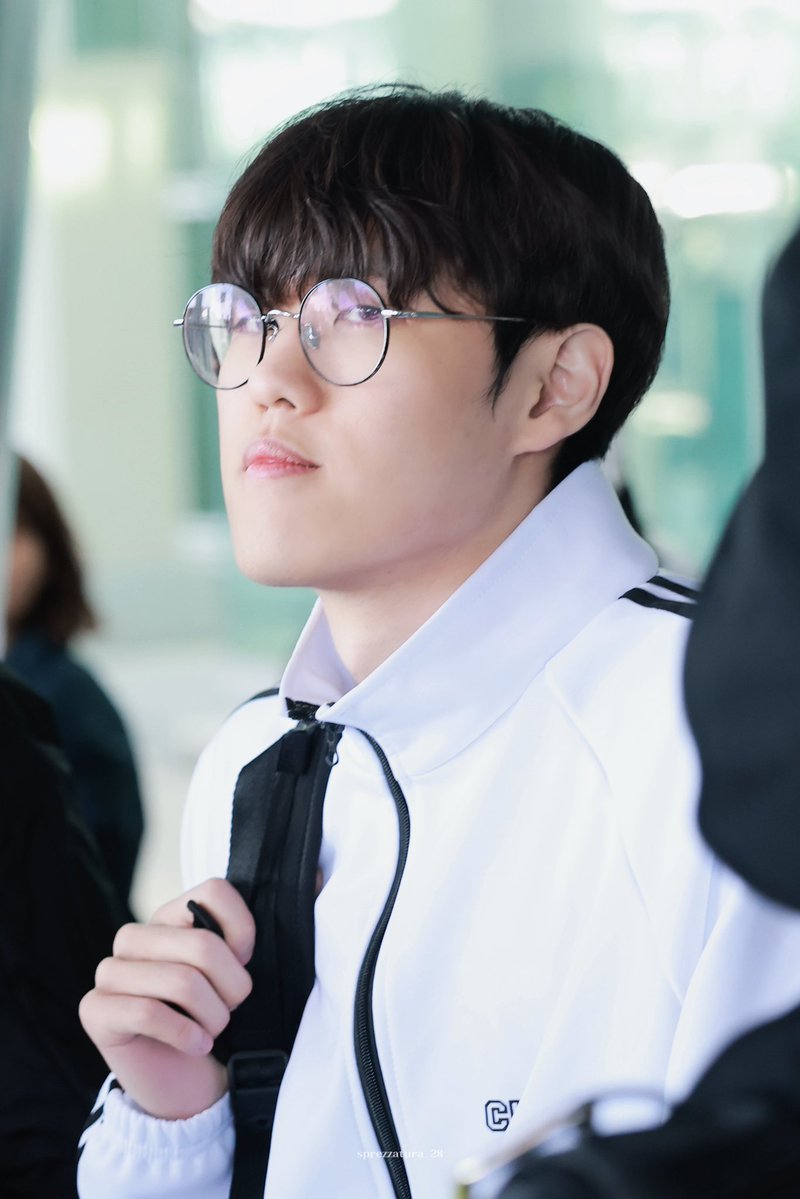 Sprezzatura_28 tweet media