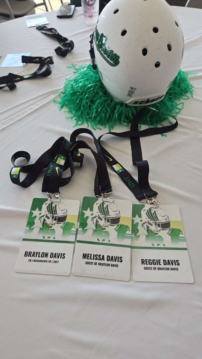 Melissa Davis tweet media