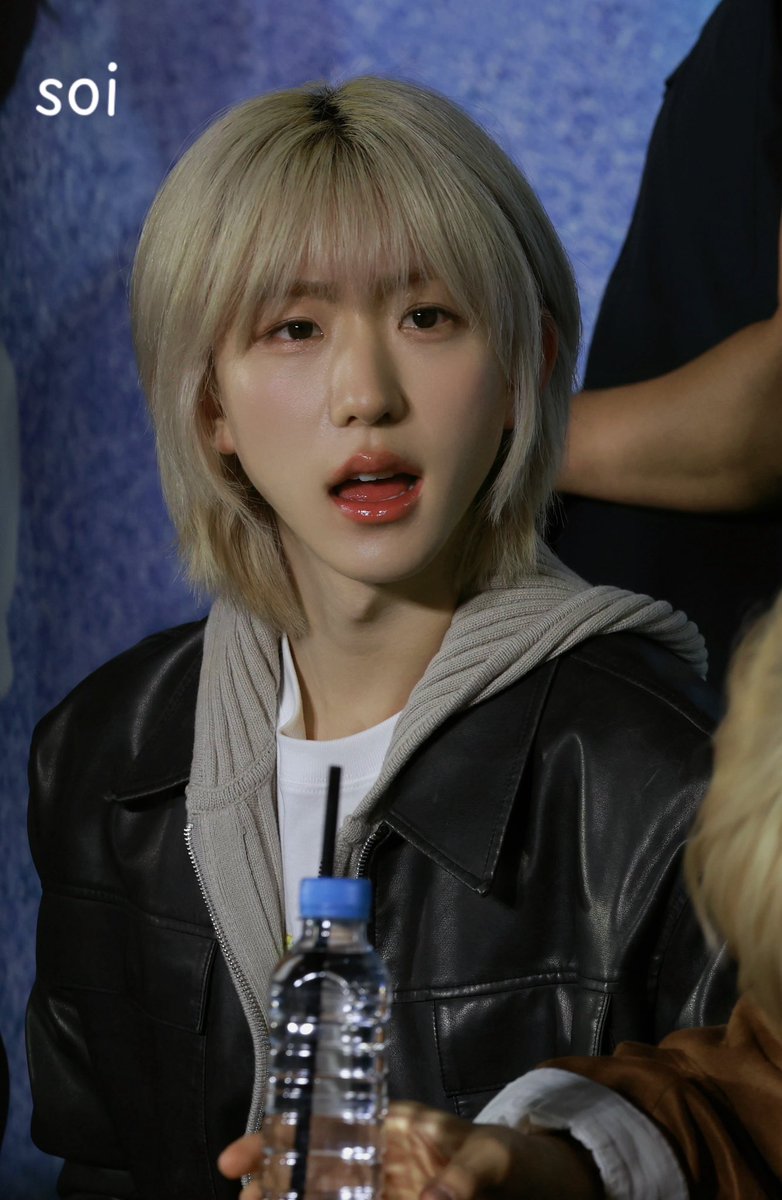 𝘀𝗼𝗶 tweet media