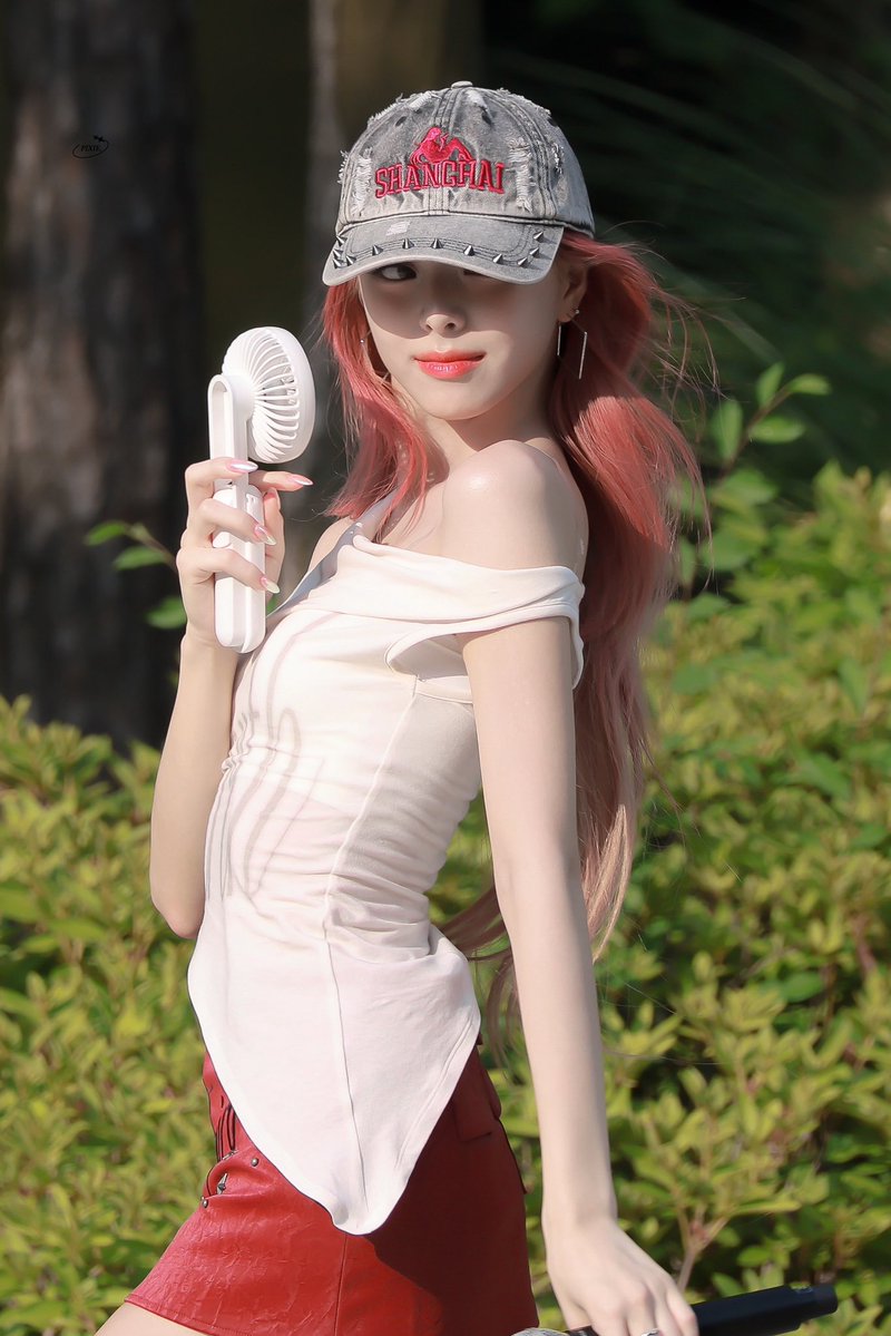 𝑃𝐼𝑋𝐼𝐸 tweet media