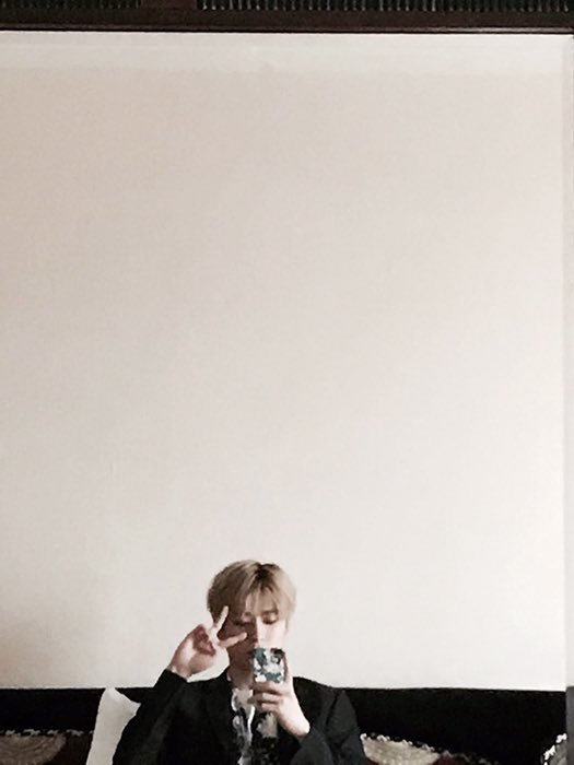 휴니 #J tweet media