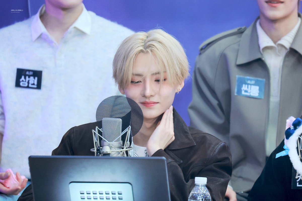 소람 tweet media