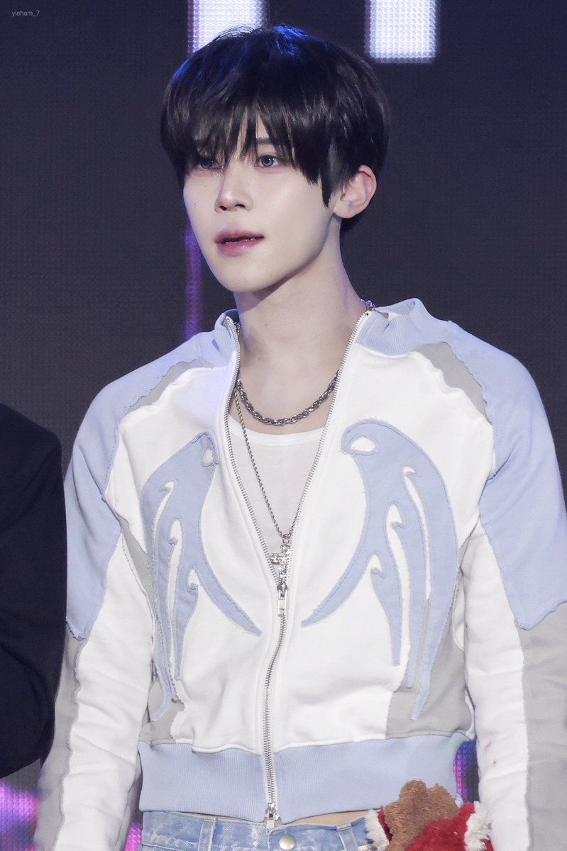 yieham_7 tweet media