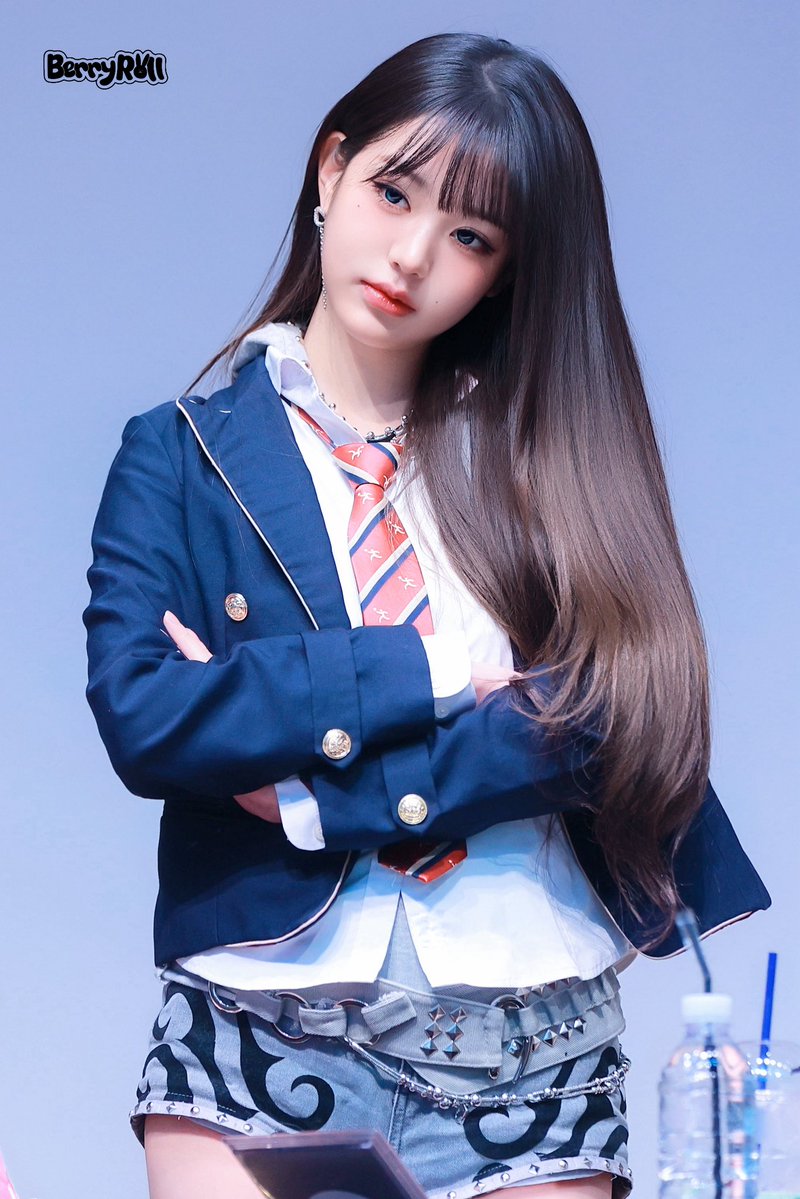 BerryROLL tweet media