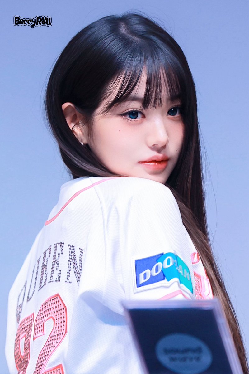 BerryROLL tweet media