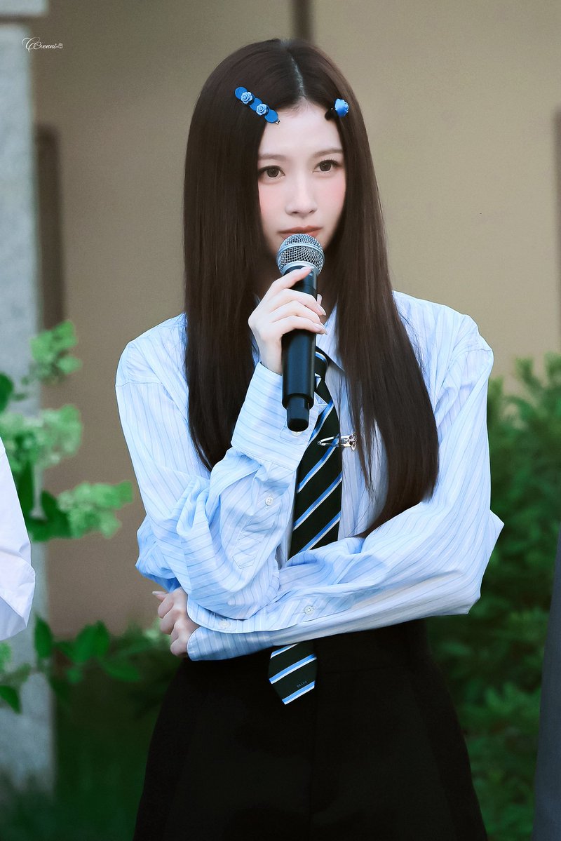 𝙬𝙚𝙣𝙣𝙞 tweet media