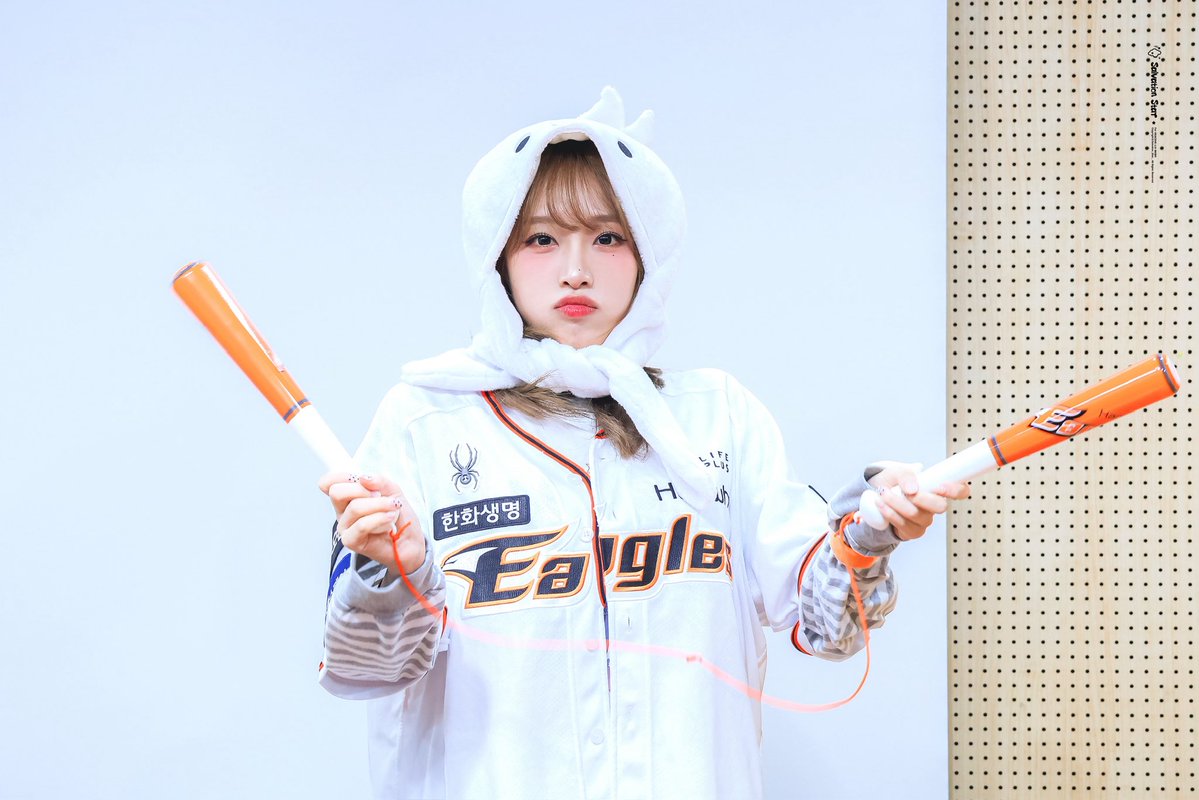 Salvation_ tweet media