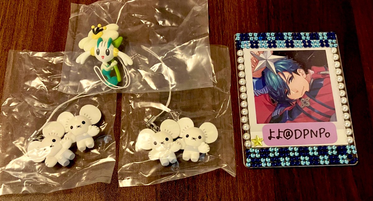 よよ@取引 tweet media