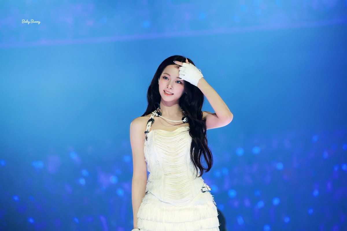 Baby Bunny tweet media