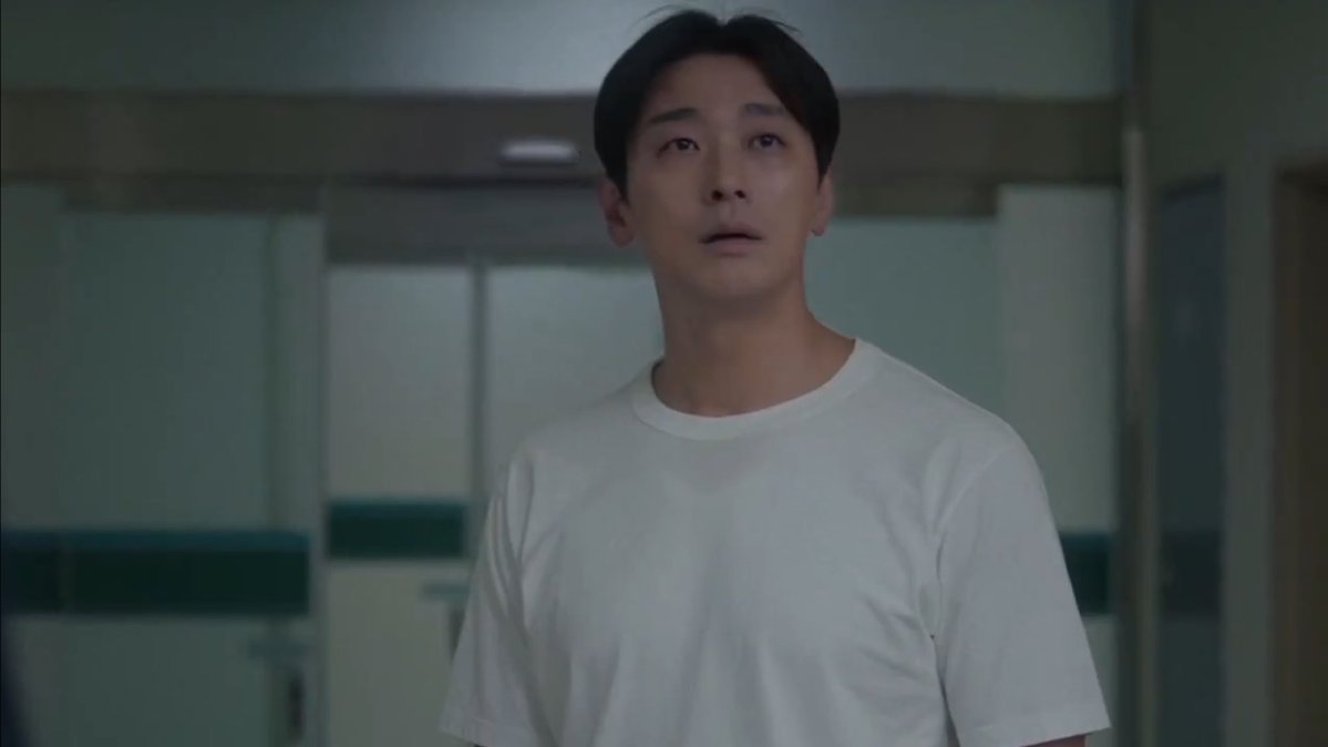 김수건 tweet media