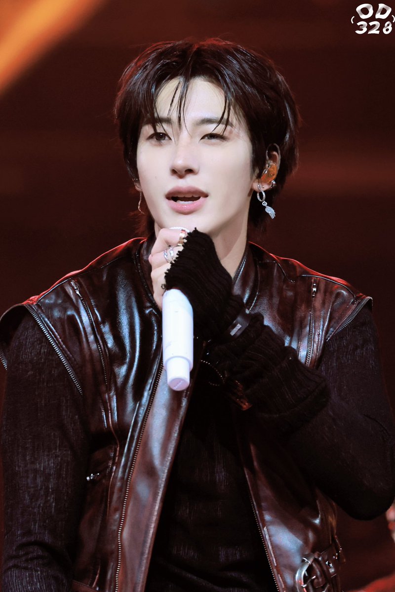 #AprilFoolsDay  #RIIZE #ANTON