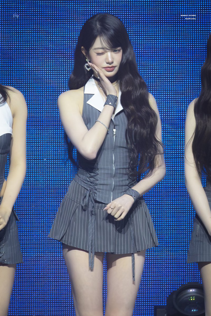 𝙢𝙚𝙢𝙤𝙧𝙞𝙚𝙨 tweet media