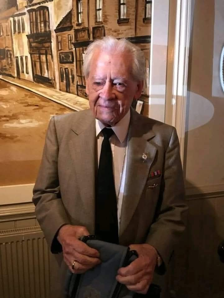 The Husky tweet media