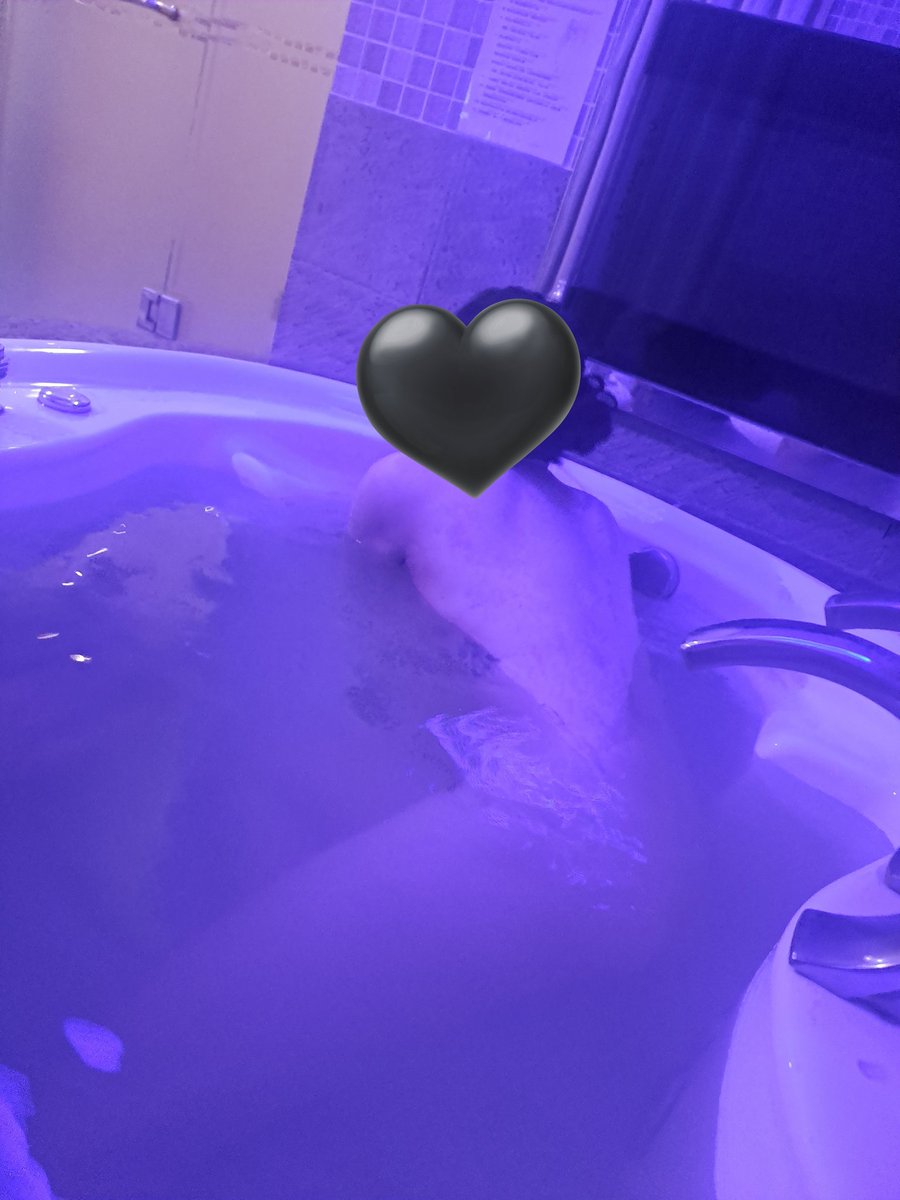 凱倫🩶 tweet media