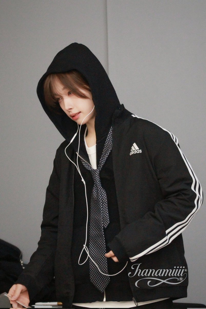 hanamiiii_🌸 tweet media