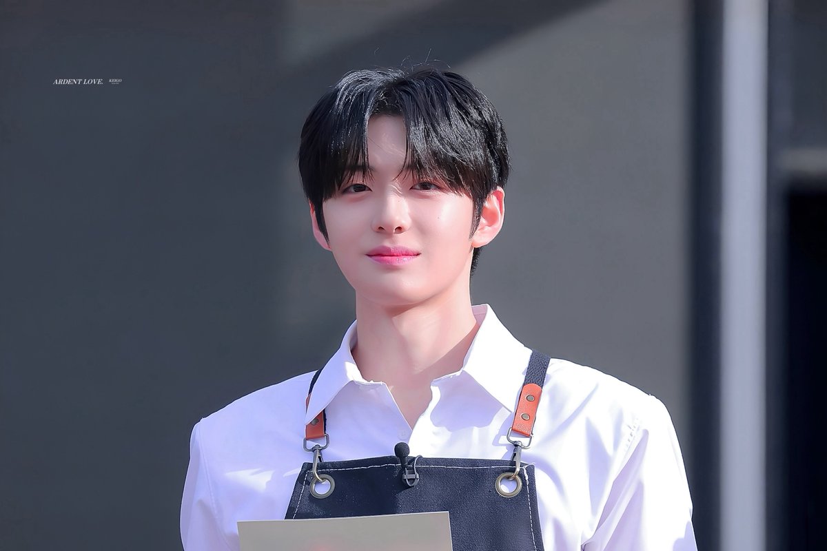 𝐴𝑅𝐷𝐸𝑁𝑇 𝐿𝑂𝑉𝐸. tweet media