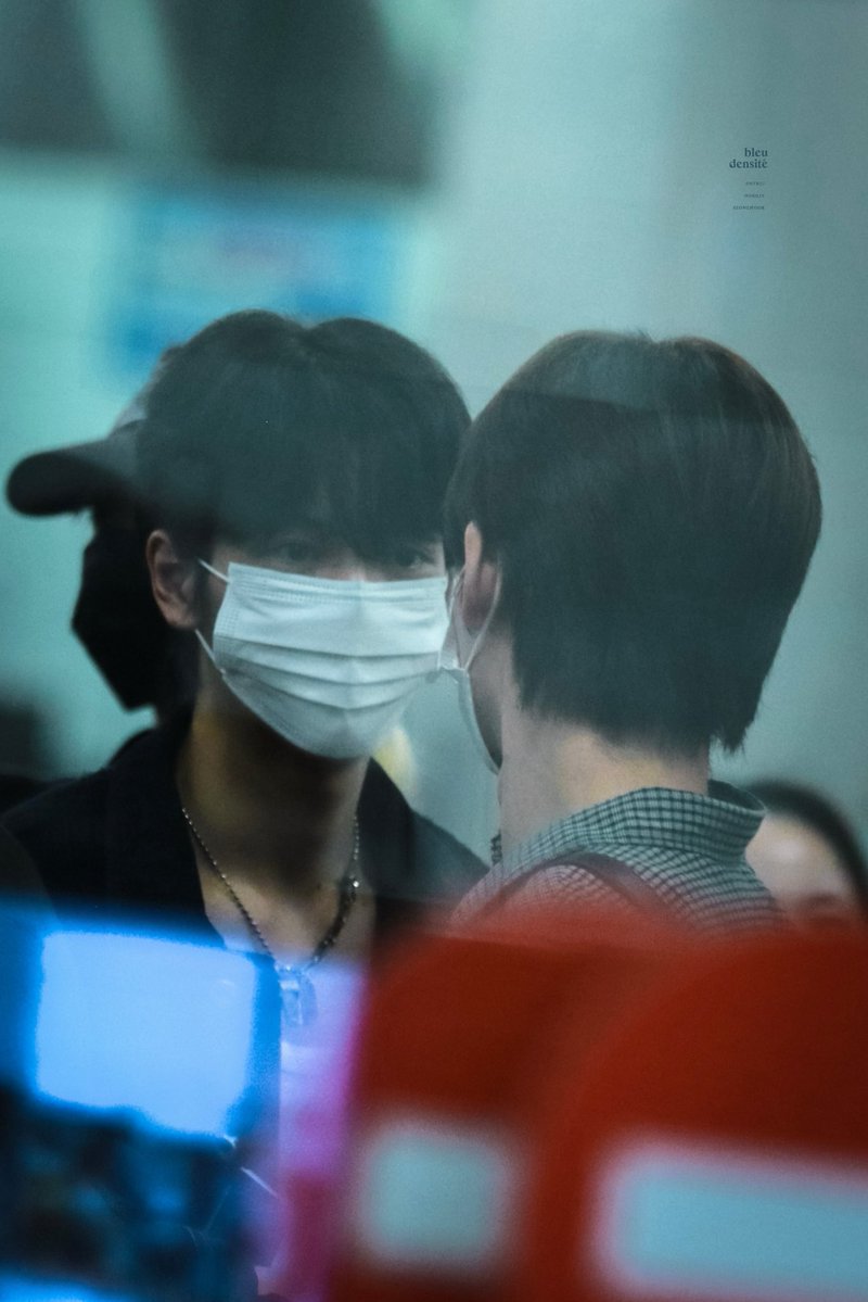 BleuDensité tweet media