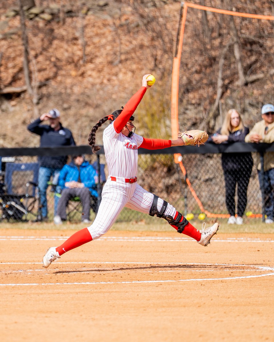 Center Field tweet media