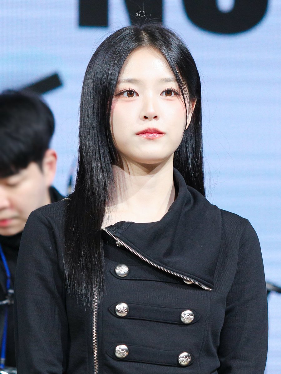 포양이.. tweet media