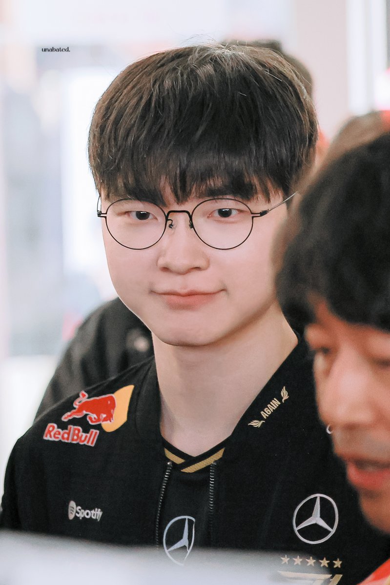 𝙐𝙣𝙖𝙗𝙖𝙩𝙚𝙙. tweet media