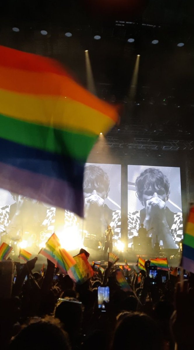 Micha Koenig tweet media