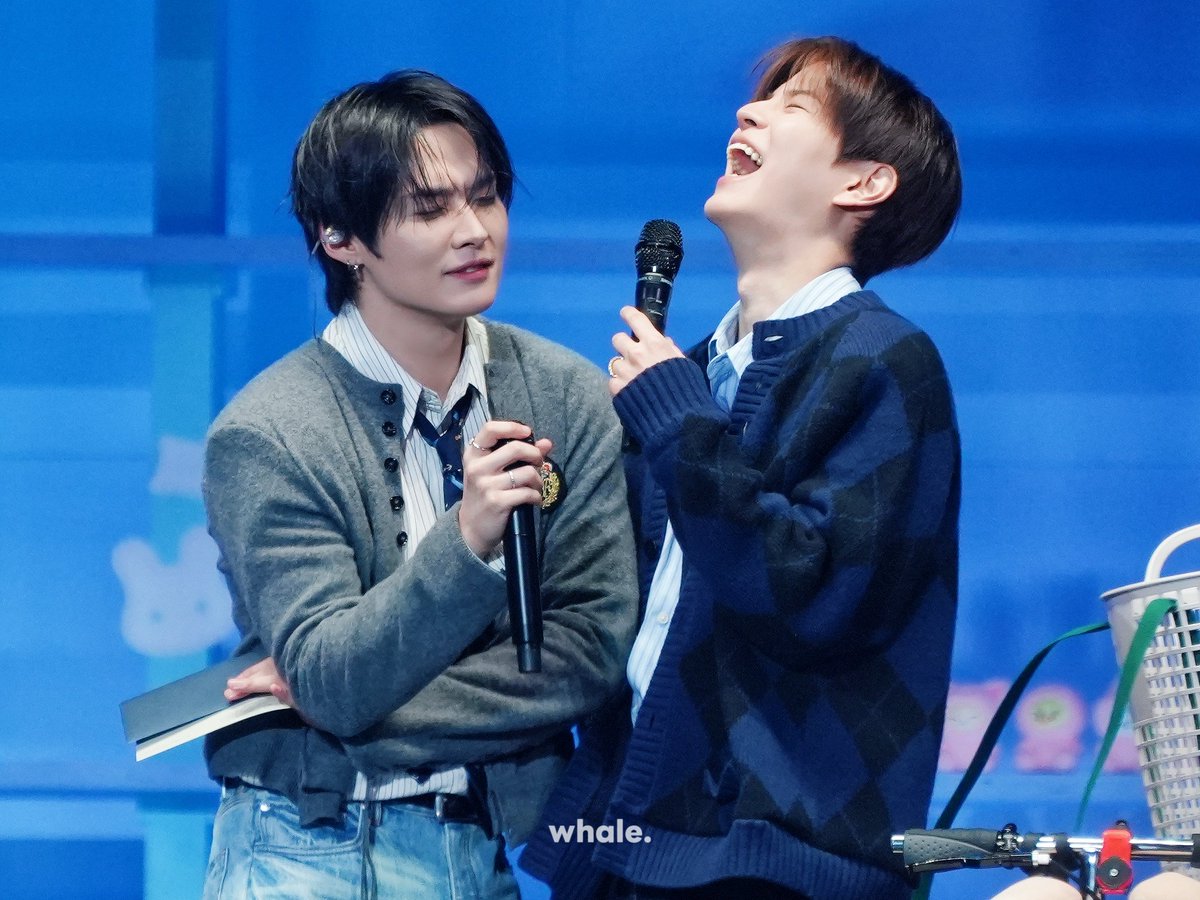 𝙬𝙝𝙖𝙡𝙚. tweet media