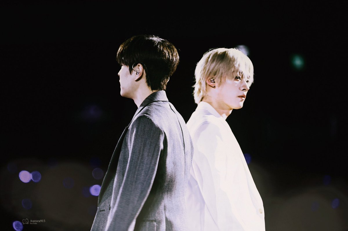 Aurora915 tweet media