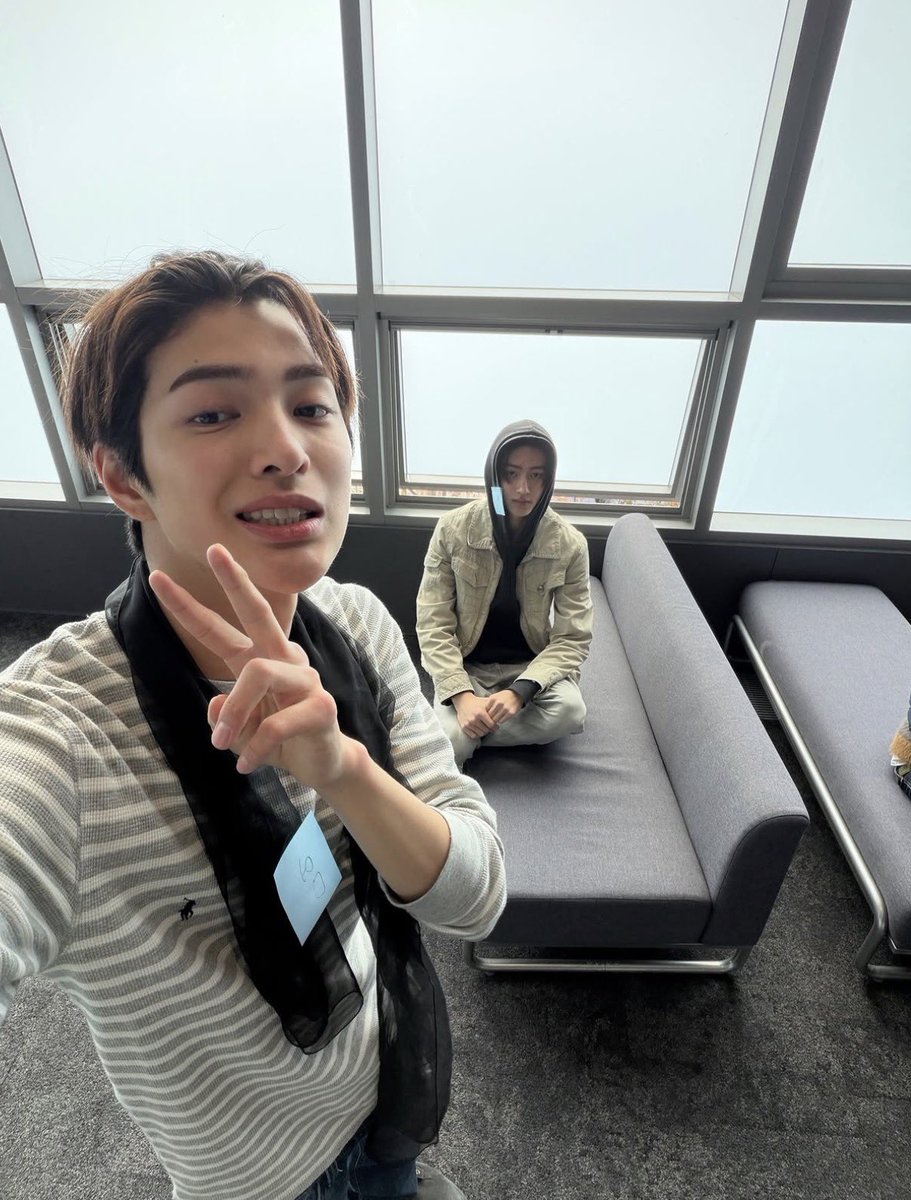 밥복이 tweet media