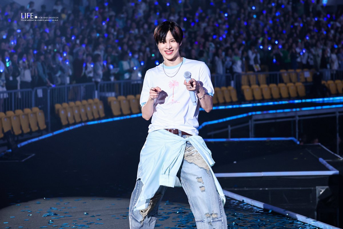 𝗟𝗜𝗙𝗘 tweet media