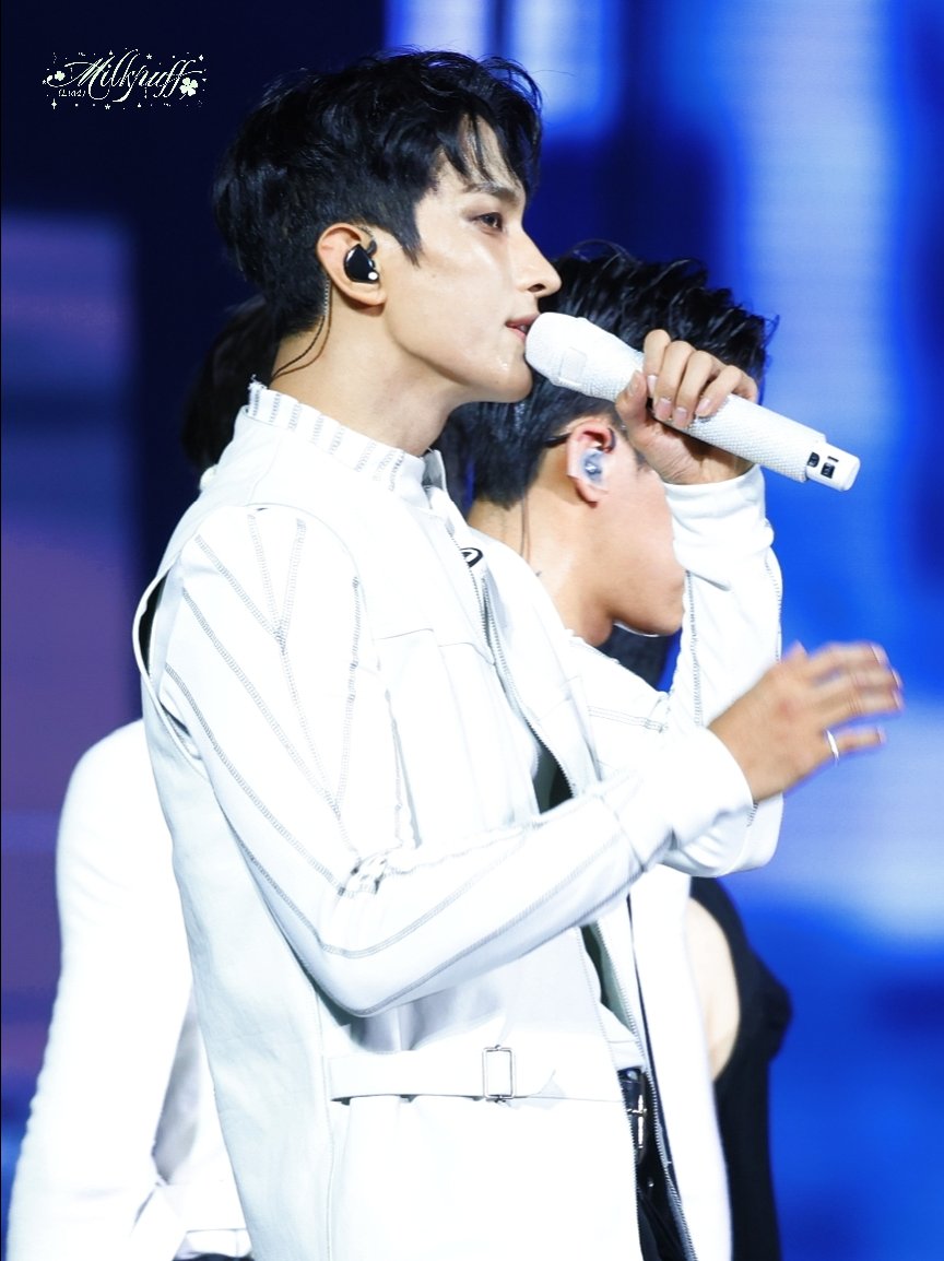 Lia40210's tweet photo. 𝑯𝒂𝒑𝒑𝒚 𝑨𝒑𝒓𝒊𝒍 𝑭𝒐𝒐𝒍𝒔' 𝑫𝒂𝒚𖤐

2025.09.14

SEVENTEEN NEW_ INCHEON
#DK https://t.co/OKZ4VhuSK7