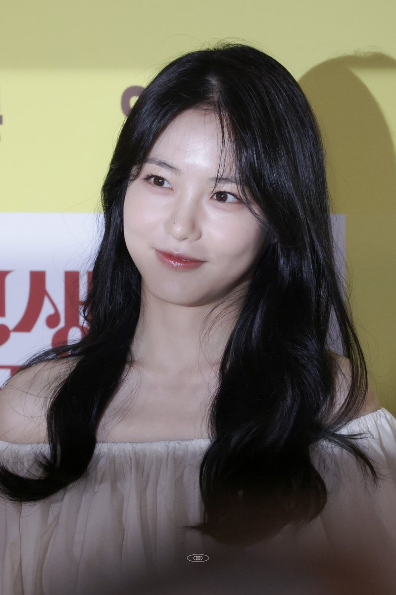 오드ᵒᵈᵈ tweet media