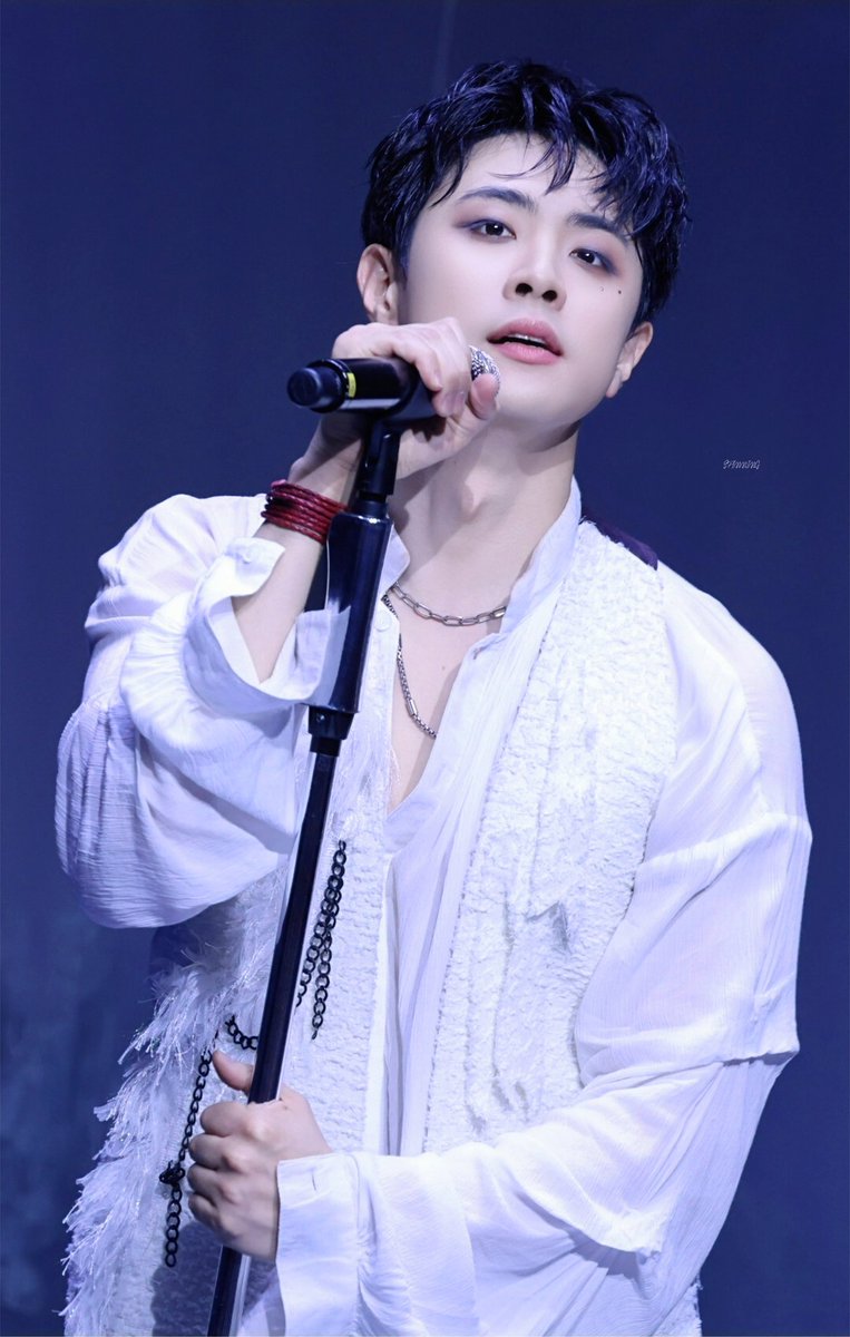 𝐒𝐏𝐈𝐍 tweet media