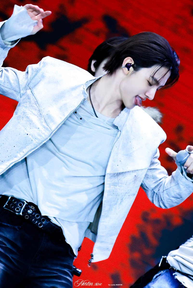 𝐦𝐚𝐫𝐭𝐢𝐧𝐚𝐭𝐢𝐯𝐞. tweet media