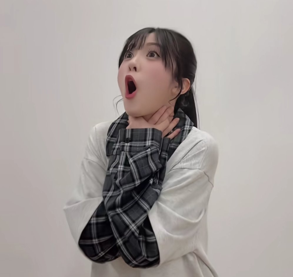 Emorin Simp 🍨 tweet media