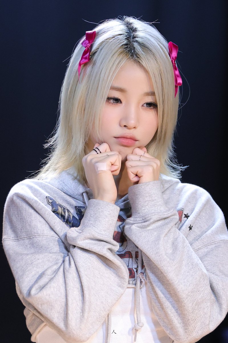 인 tweet media