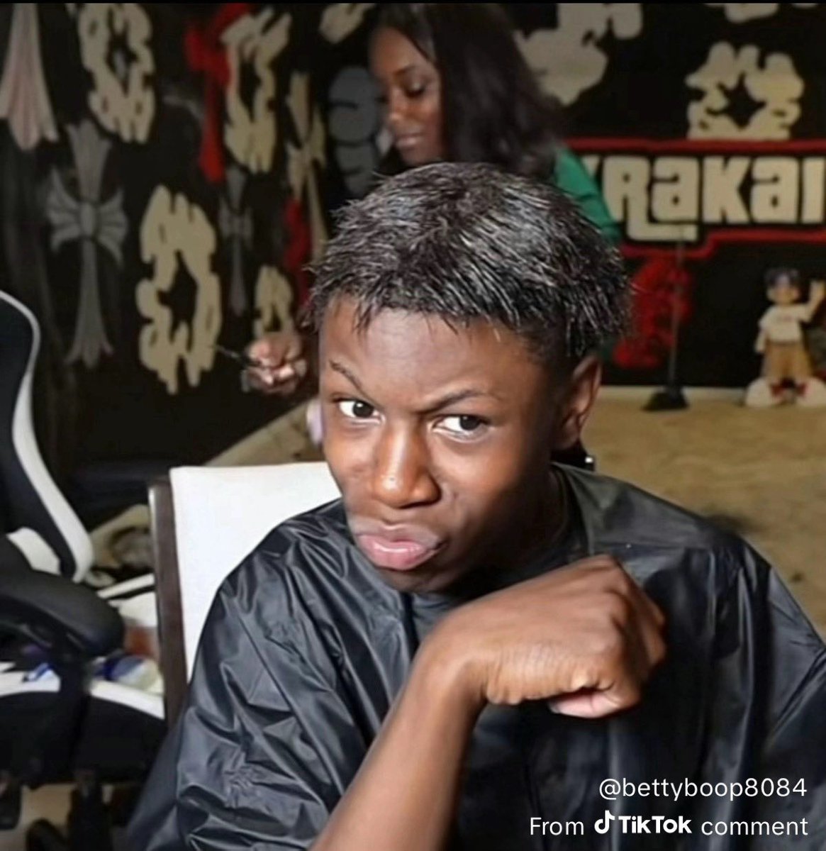 EDM LYSOL tweet media