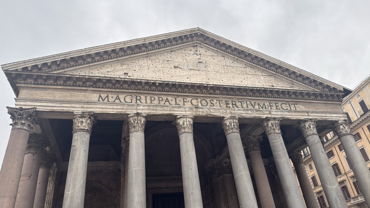 Adam Czarnecki tweet media