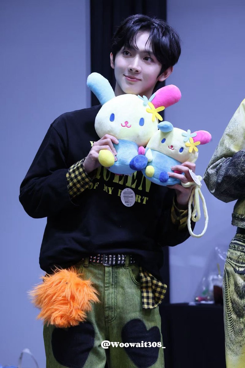 𝘽𝙖𝙣𝙜✮࿆✌︎ tweet media