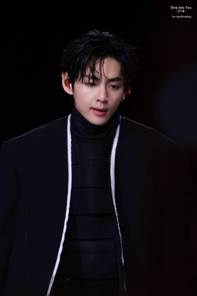 𝗗𝗶𝘃𝗲 𝗜𝗻𝘁𝗼 𝗬𝗼𝘂 tweet media