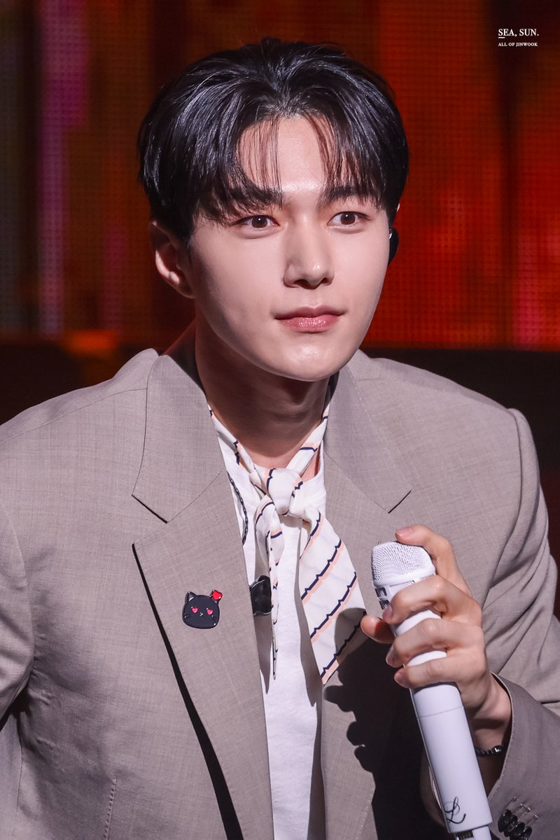 260313
#AprilFoolsDay
#인피니트 #INFINITE
#김명수 #KIMMYUNGSOO #엘 #L