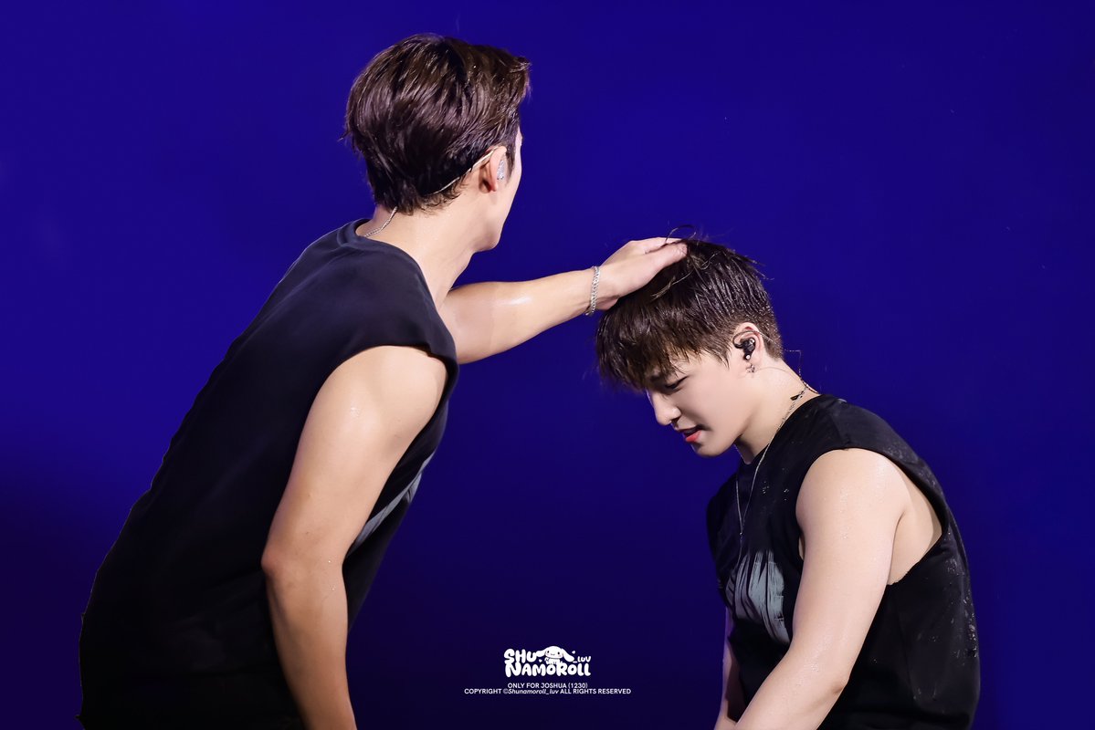 𝑺𝒉𝒖𝒏𝒂𝒎𝒐𝒓𝒐𝒍𝒍_𝑳𝒖𝒗 tweet media