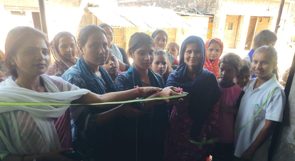 OrgInitiative_'s tweet photo. #Pahal_Parivartan_Kendra’ launched – nurturing change leaders from within the community
A meaningful initiative in #Lucknow by #InitiativeFoundation to promote girls’ leadership, rights awareness, and #community #empowerment.
#GirlsLeadership #WomenEmpowerment #CommunityChange https://t.co/pLvFPK8f1d