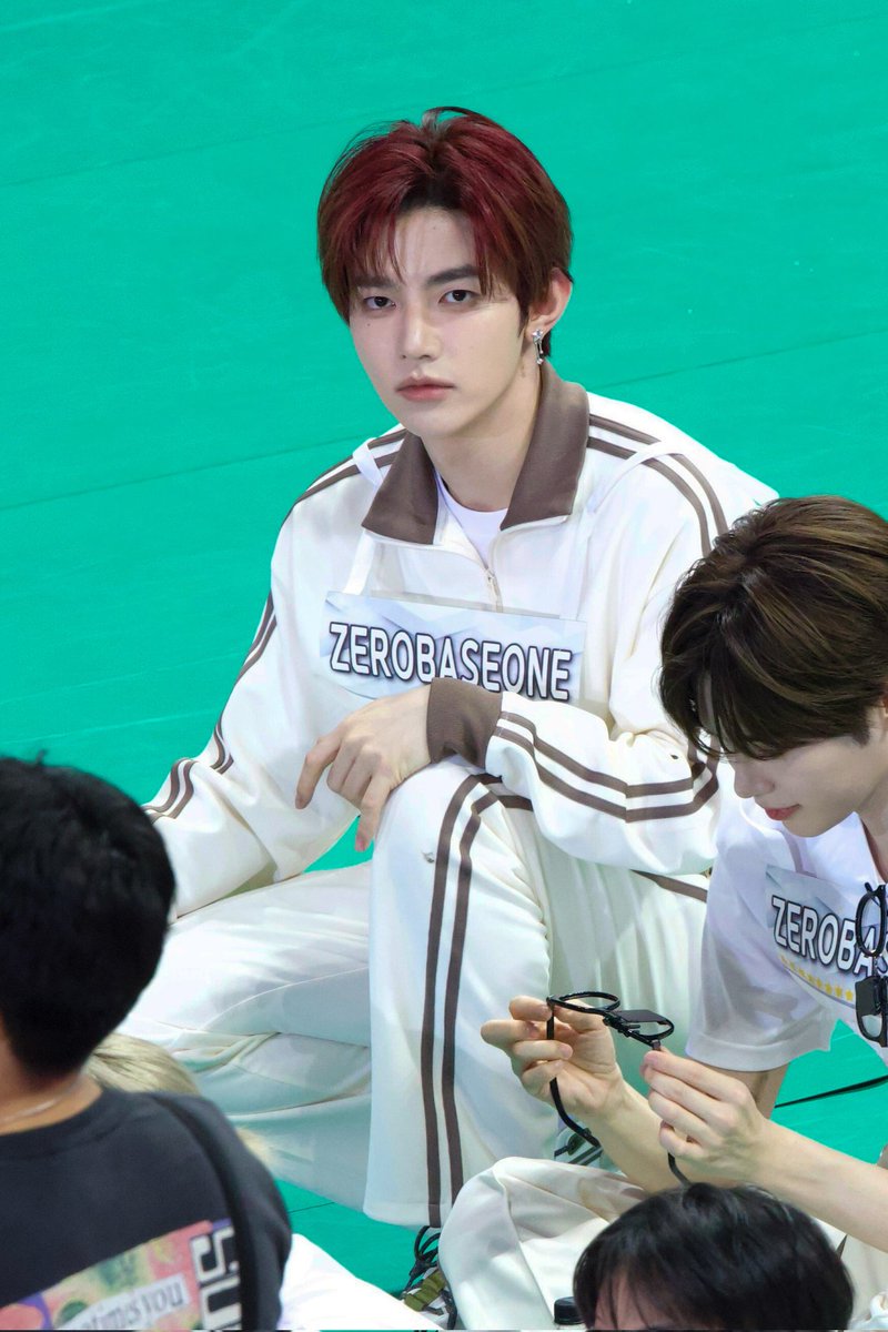 HJ_UNIVERSE tweet media