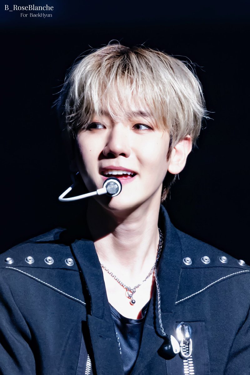 장미_𝐁. tweet media