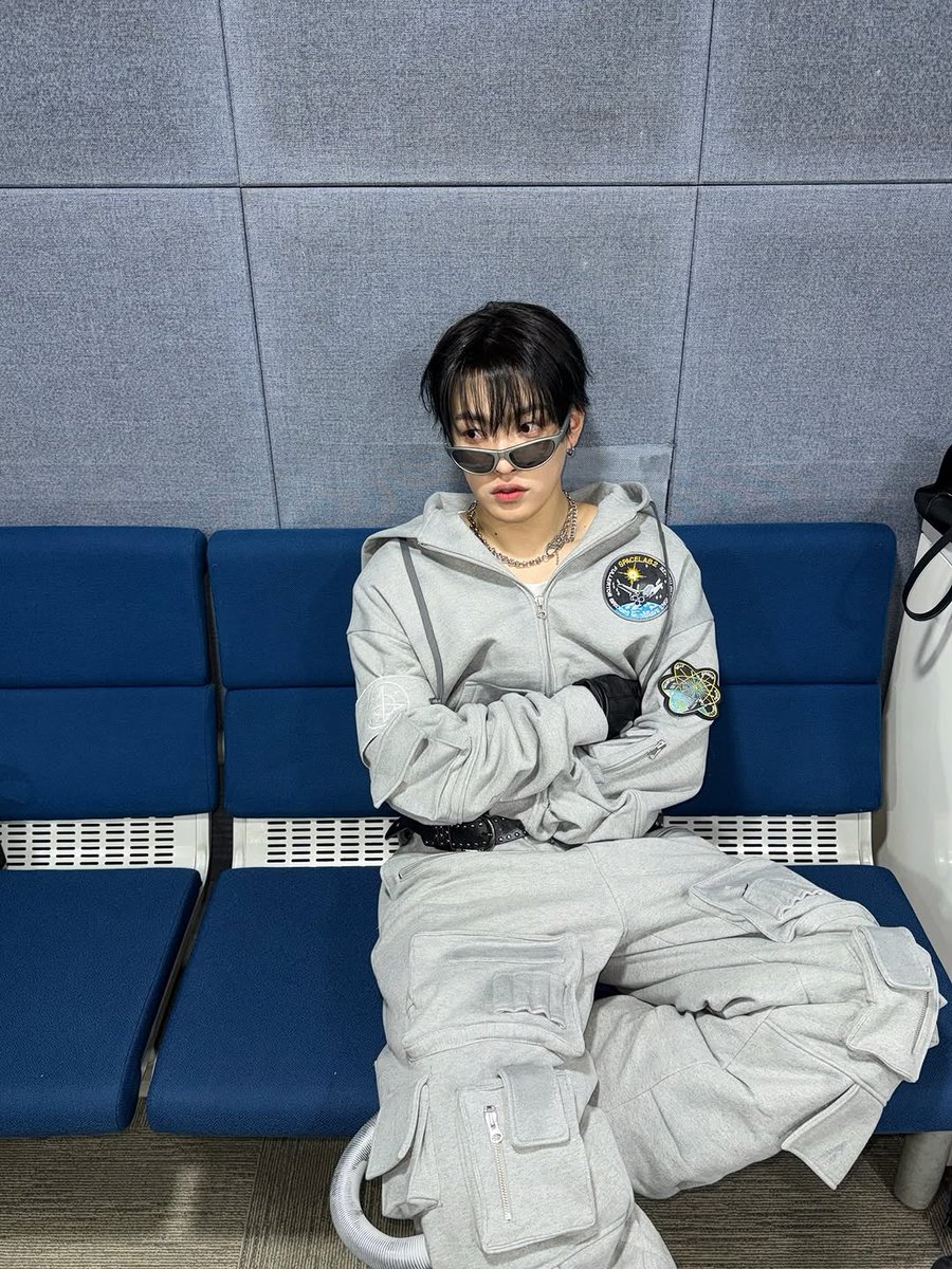 tmdtmd366's tweet photo. #누구보다_빠른_4월_최애_선점 https://t.co/81YlzJ6c1h
