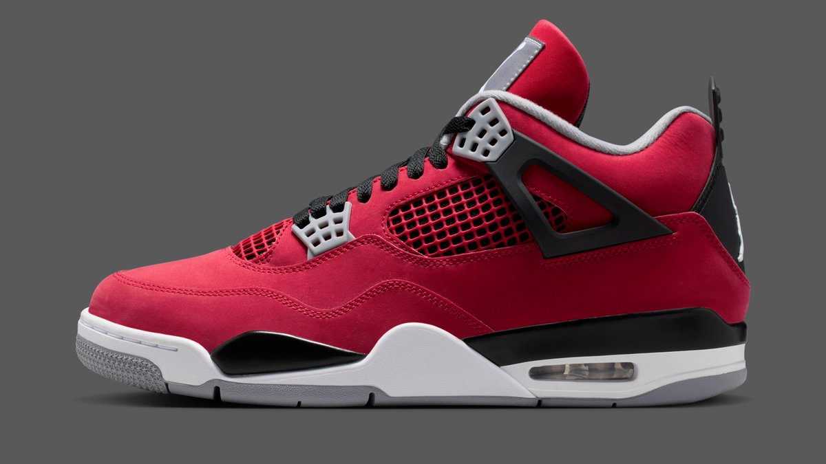 houseofheat's tweet photo. OFFICIAL IMAGES 😳

Air Jordan 4 "Toro Bravo" https://t.co/jfRdZ5frRv