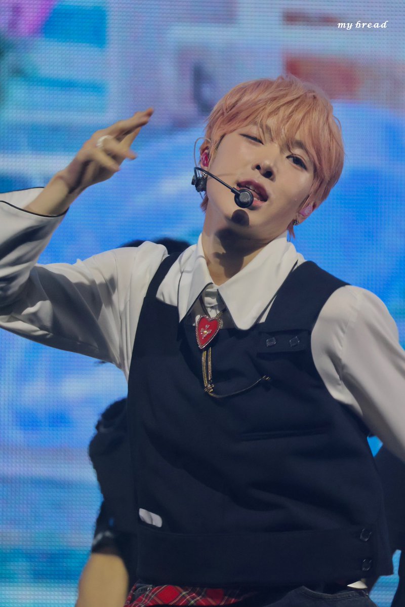 ๐ถ๐ ๐ซ๐ป๐ฎ๐ช๐ญ tweet media