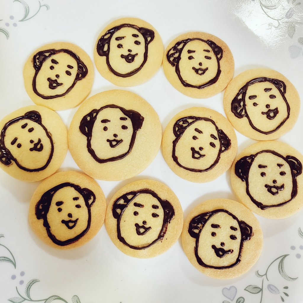 간만의쿠키 tweet media